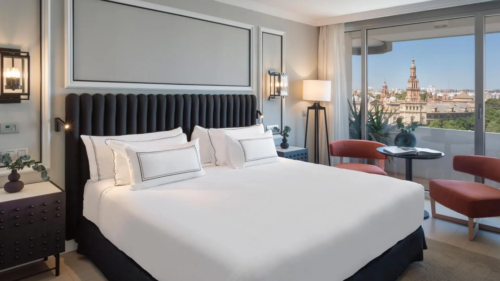 Melia Sevilla 4*, Seville